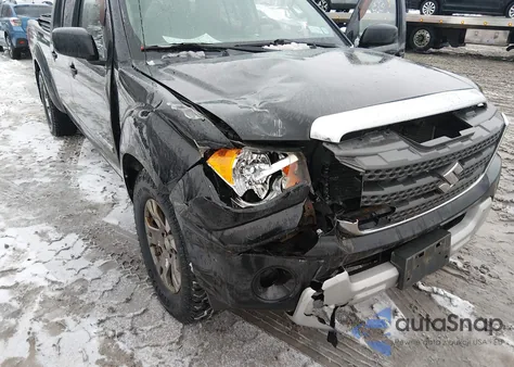 2012 Suzuki Equator Sport z USA, uszkodzony, nr VIN 5Z61D0FVXCC471072